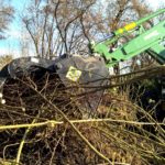 Der Traktor packt den Abschnitt