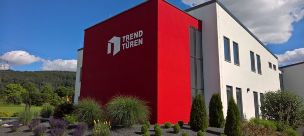 Firmengebäude von TRENDTÜREN in Berching